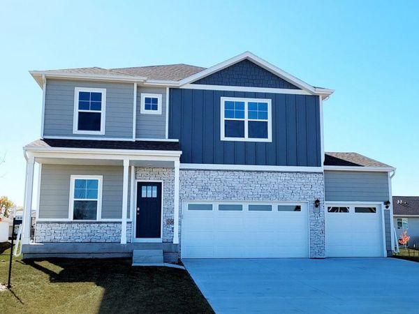 4745 173rd Street, Urbandale, IA 50322