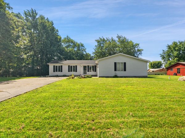 147 W Birch Lane, Alexandria, IN 46001