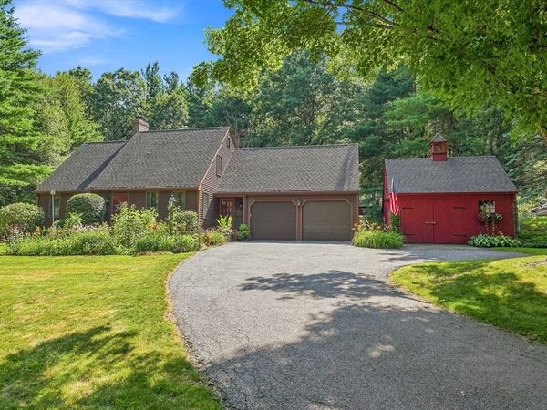 109 Lee St, West Boylston, MA 01583
