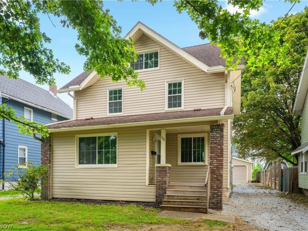 156 E Mapledale Avenue, Akron, OH 44301