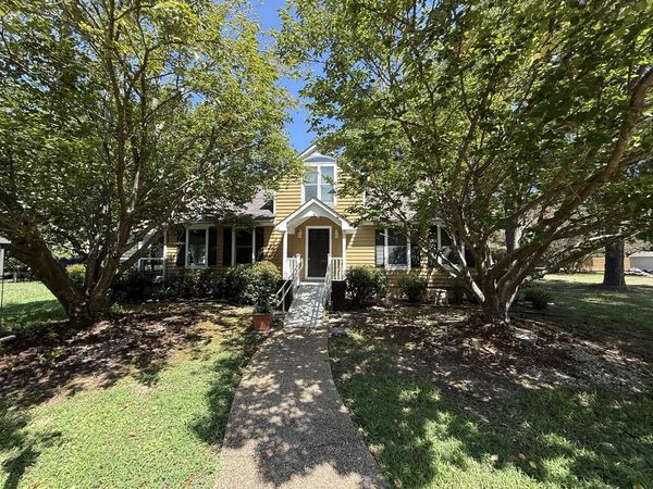 316 Sunset Drive, WEEMS, VA 22576