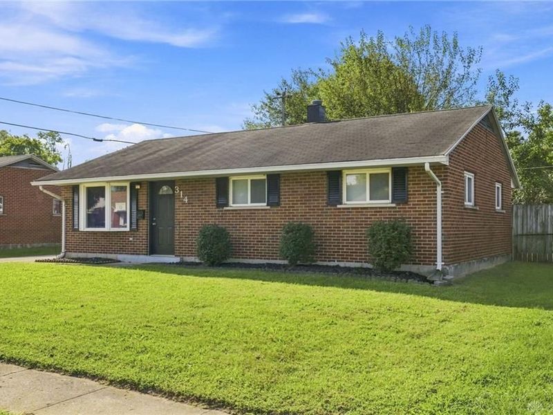 314 Enxing Avenue, West Carrollton, OH 45449 Photo 3