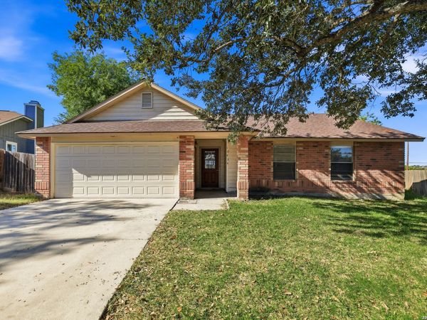 10434 SHALLOW XING, Converse, TX 78109