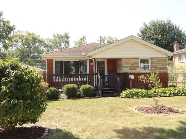 3719 153RD Street , Midlothian, IL 60445