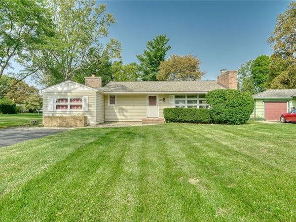 129 Brookview Drive , Rochester, NY 14617
