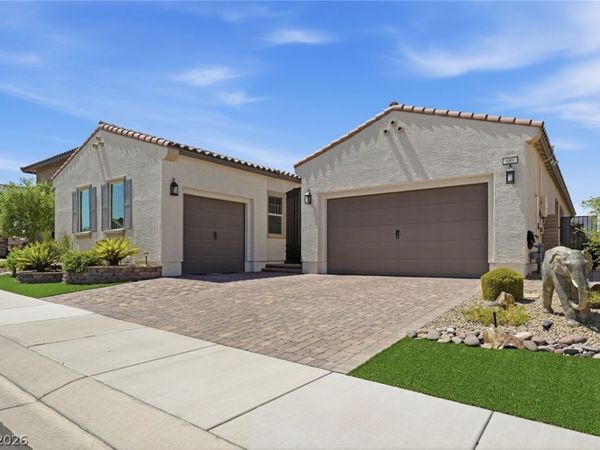 689 Corelli Cove Street , Henderson, NV 89011