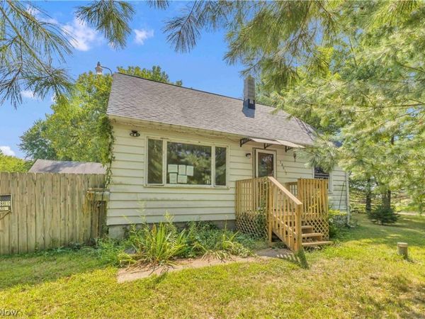 36913 Chestnut Ridge Road , Lorain, OH 44035
