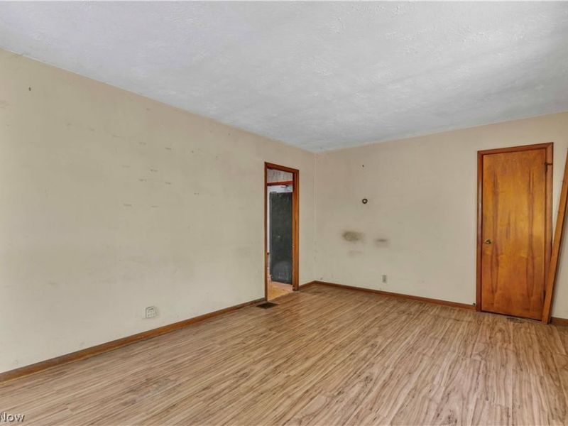 36913 Chestnut Ridge Road, Lorain, OH 44035 Photo 10