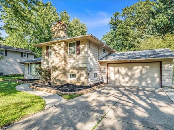 6033 Harrison Street, Mentor, OH 44060