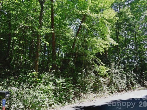 404 Summit Drive SE, Concord, NC 28025