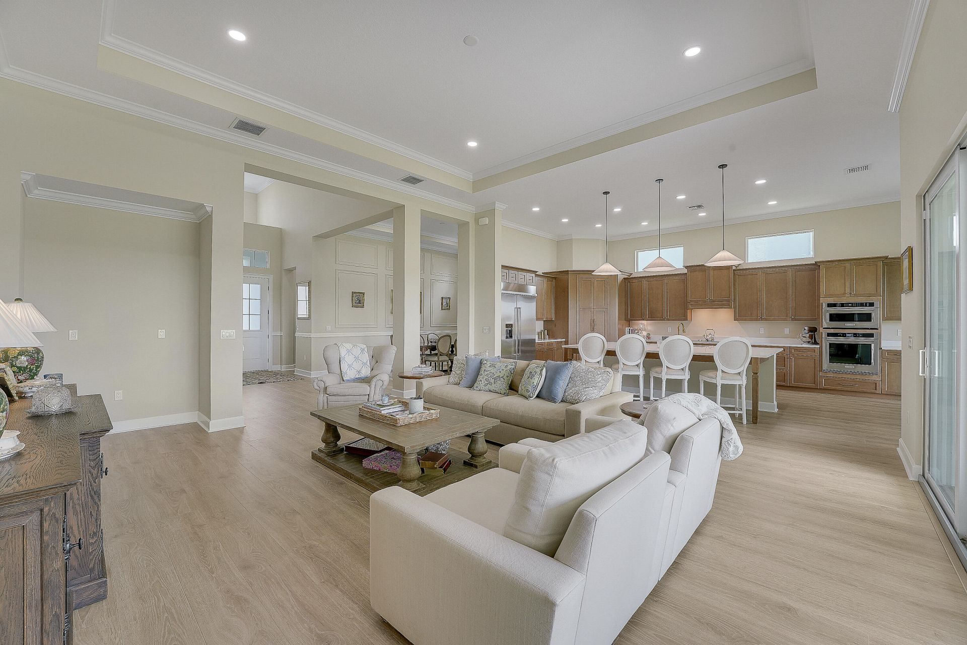 15187 Wildwood Circle, The Acreage, FL 33470 Photo