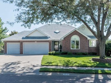 711 N Polk Street, Papillion, NE 68046