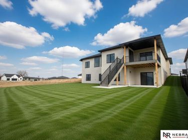 9401 S 87th Street, Lincoln, NE 68526