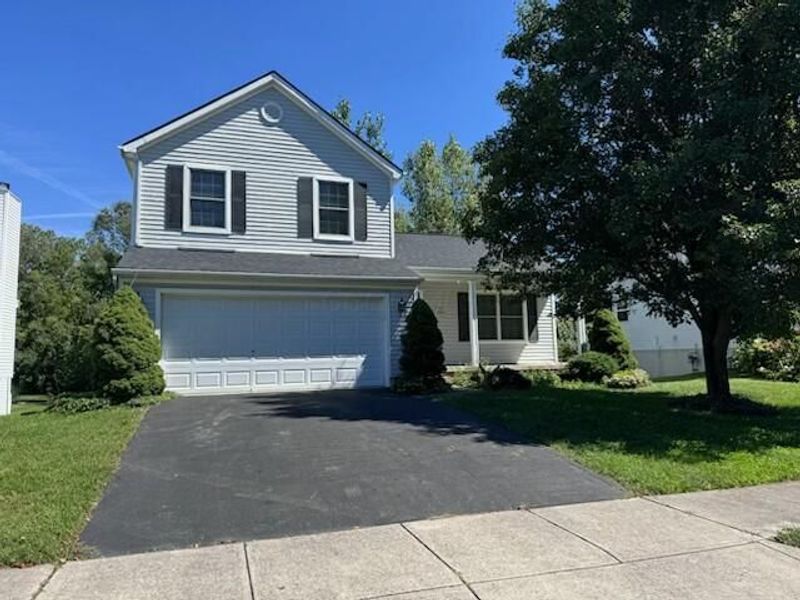 2084 Widding Road, Grove City, OH 43123 Photo 1