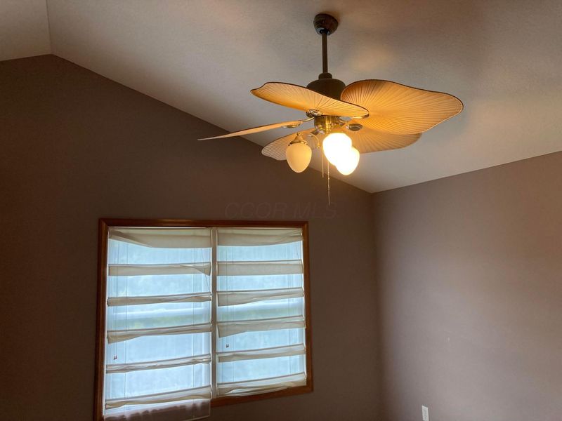 2084 Widding Road, Grove City, OH 43123 Photo 11