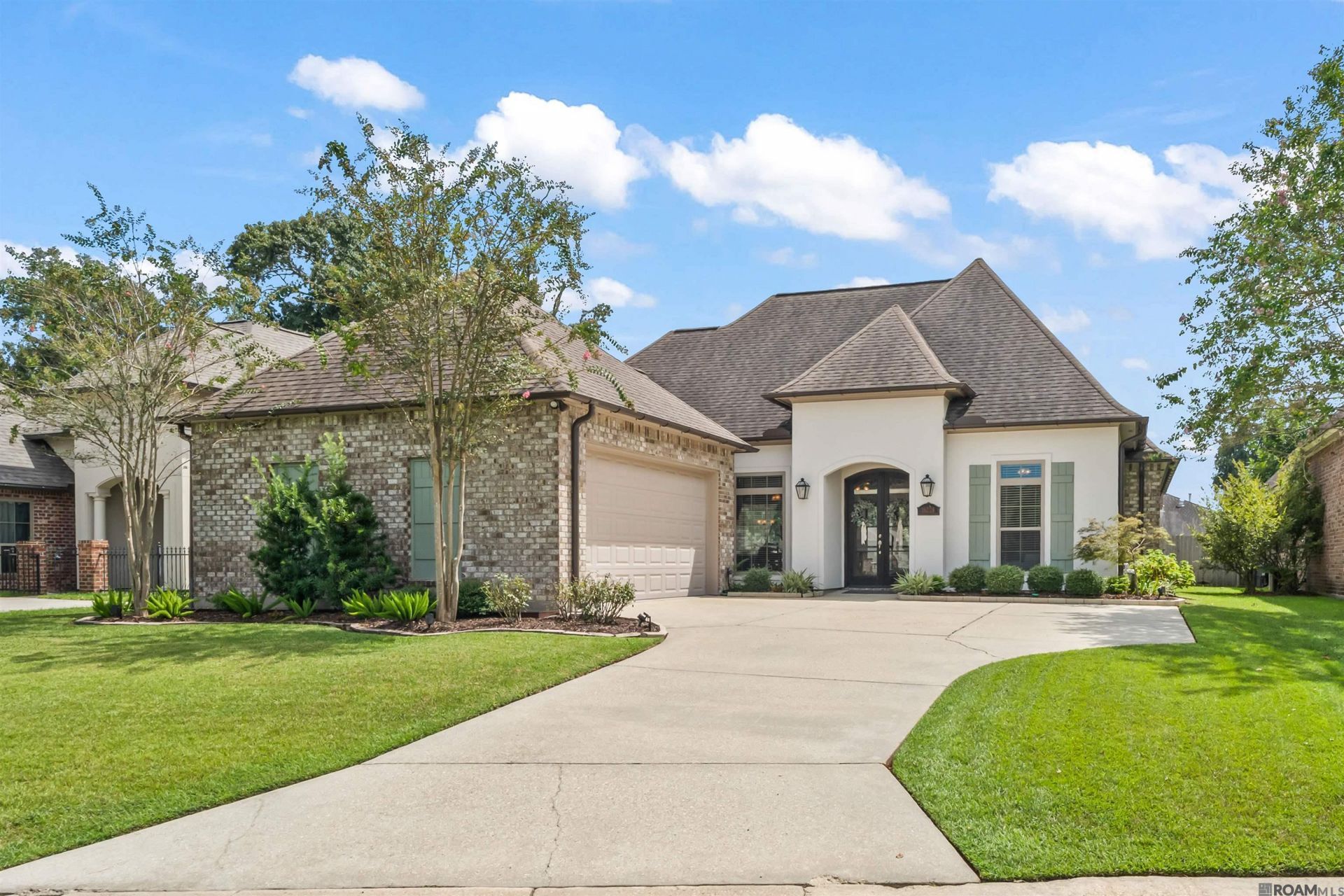 16228 Woodland Trail Ave, Baton Rouge, LA 70817 Main Photo