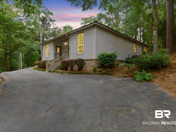 100 Worchester Drive, Daphne, AL 36526
