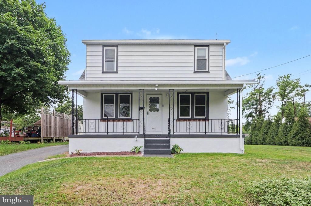 400 W DAUPHIN , ENOLA, PA 17025