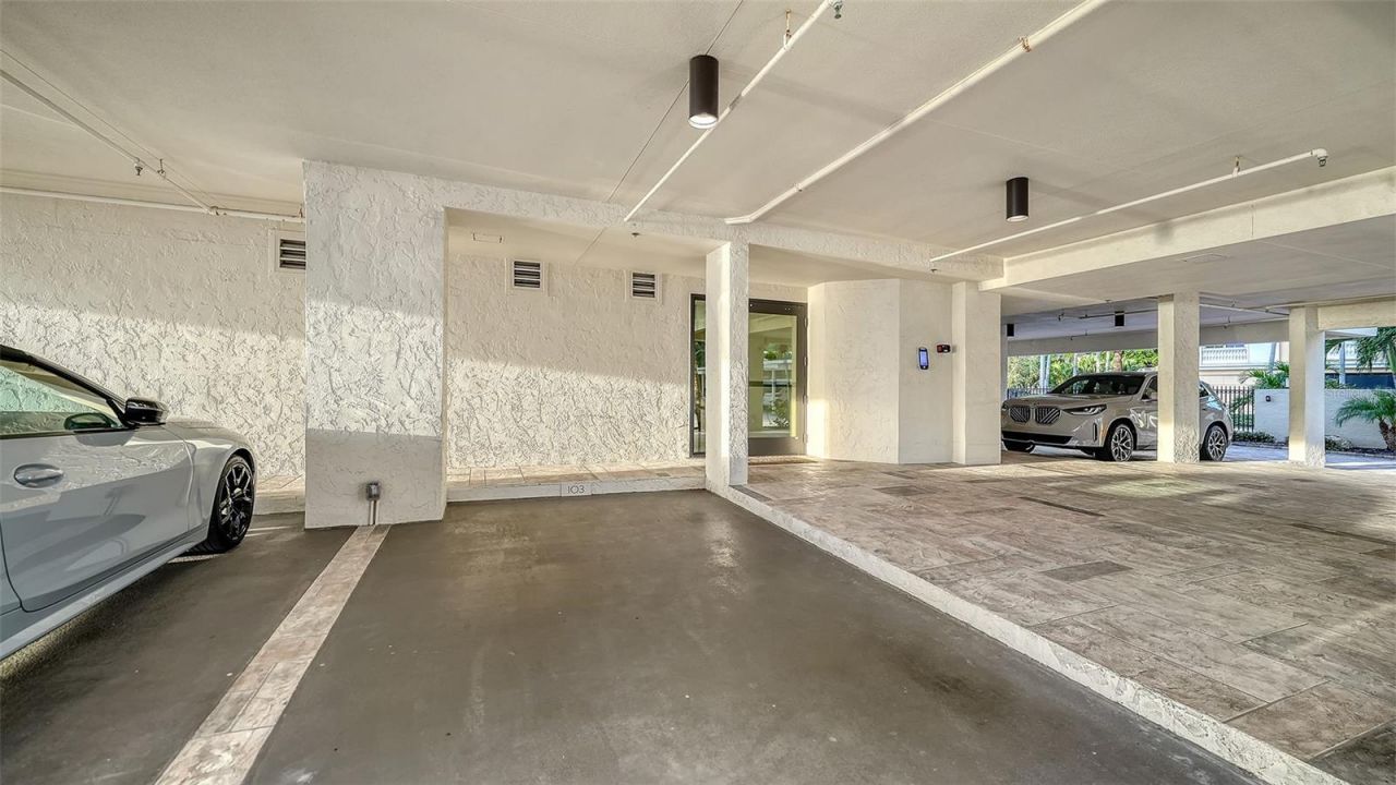 101 Sunset Drive, Unit 103, Sarasota, FL 34236 Photo