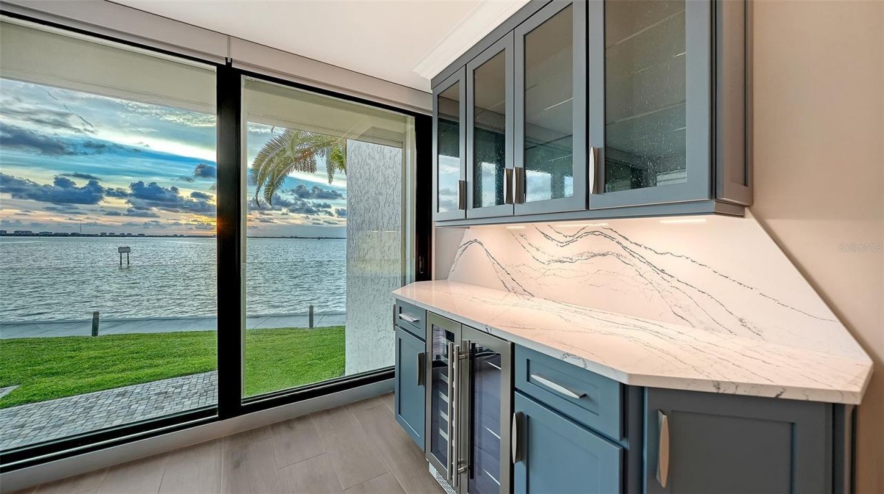 101 Sunset Drive, Unit 103, Sarasota, FL 34236 Photo