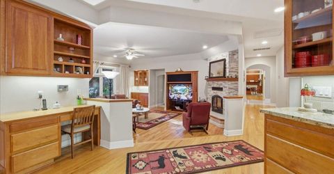 13195 Woodstock Dr, Nevada City, CA 95959 Photo