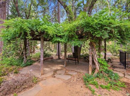 13195 Woodstock Dr, Nevada City, CA 95959 Photo