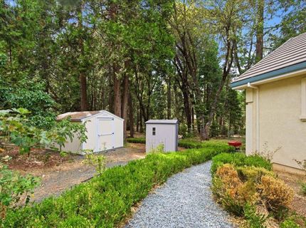 13195 Woodstock Dr, Nevada City, CA 95959 Photo