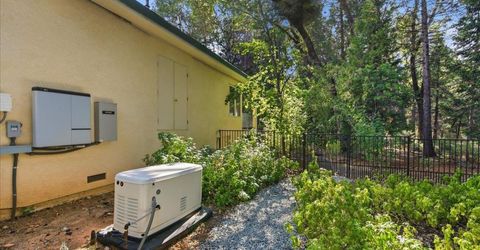 13195 Woodstock Dr, Nevada City, CA 95959 Photo