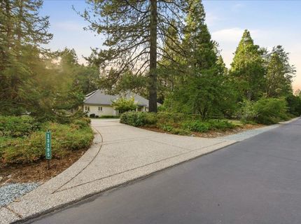 13195 Woodstock Dr, Nevada City, CA 95959 Photo