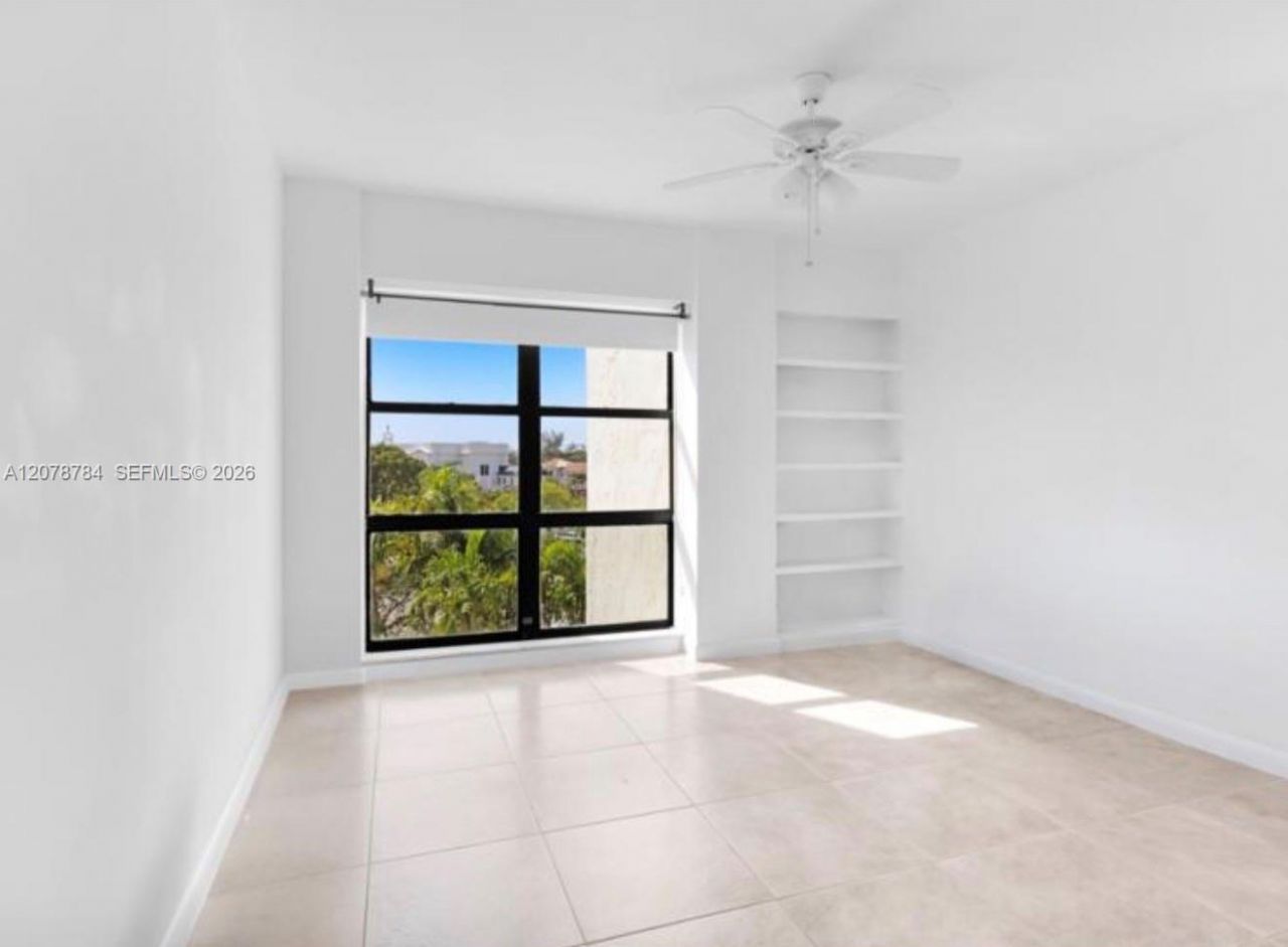 77 Crandon Blvd, Unit 5C, Key Biscayne, FL 33149 Photo