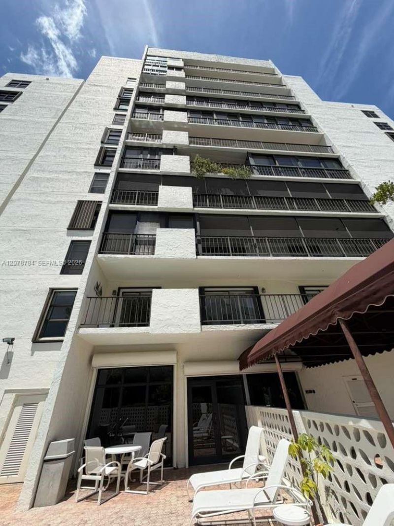 77 Crandon Blvd, Unit 5C, Key Biscayne, FL 33149 Photo