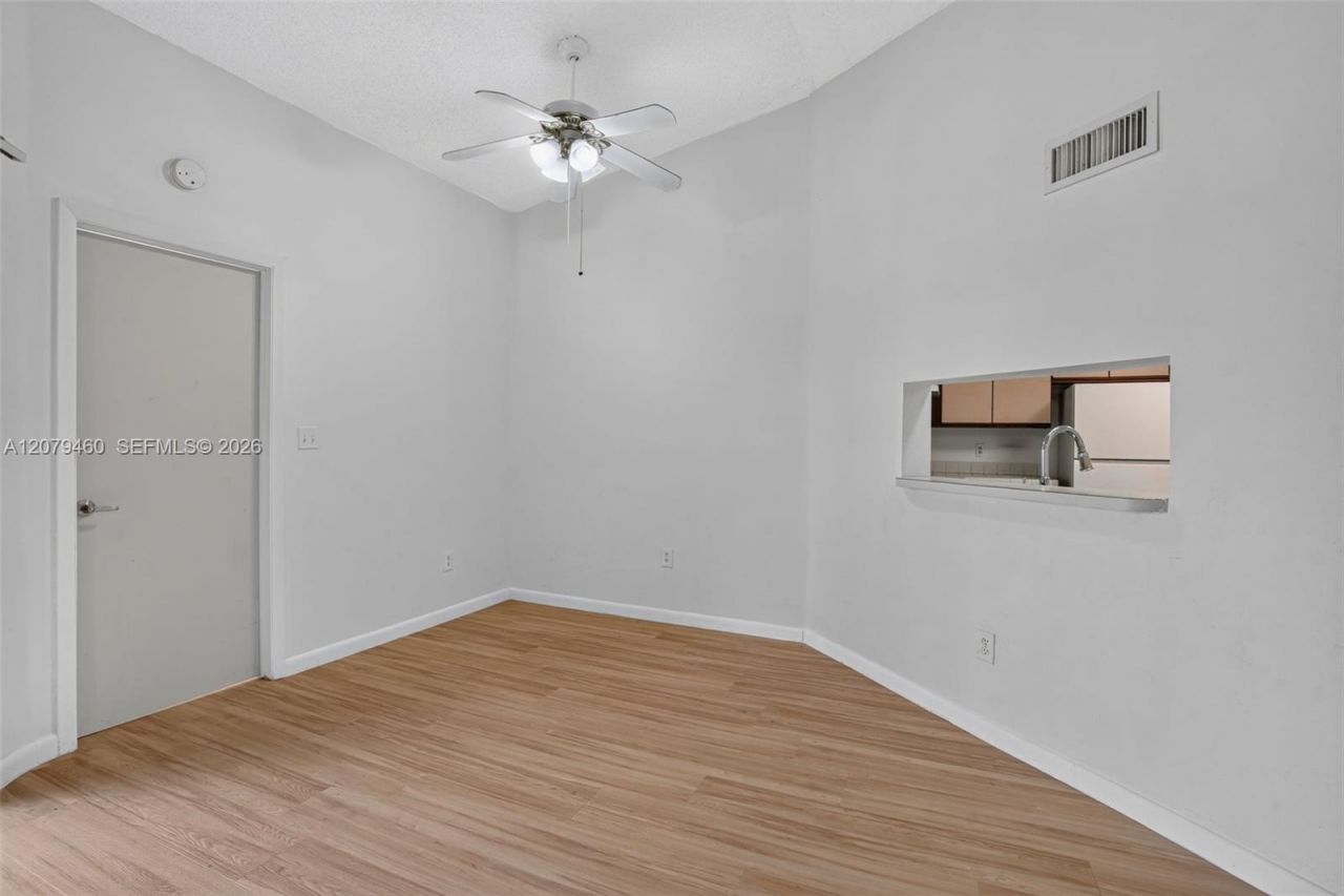 1080 N Franklin Ave , Unit 1080E, Homestead, FL 33034 Photo