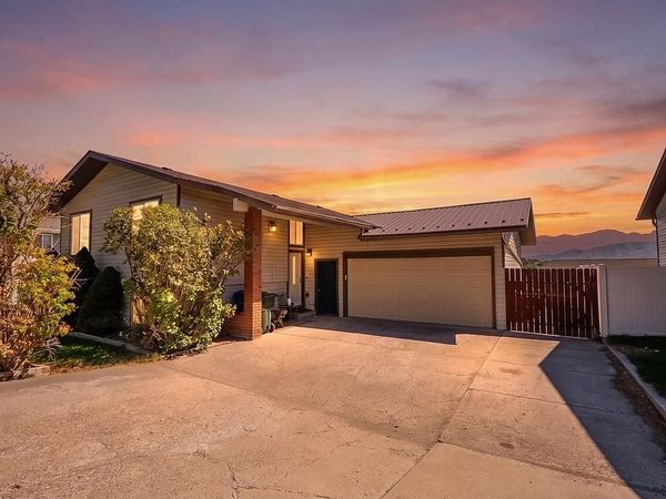 1637 Glacier St, Pocatello, ID 83201