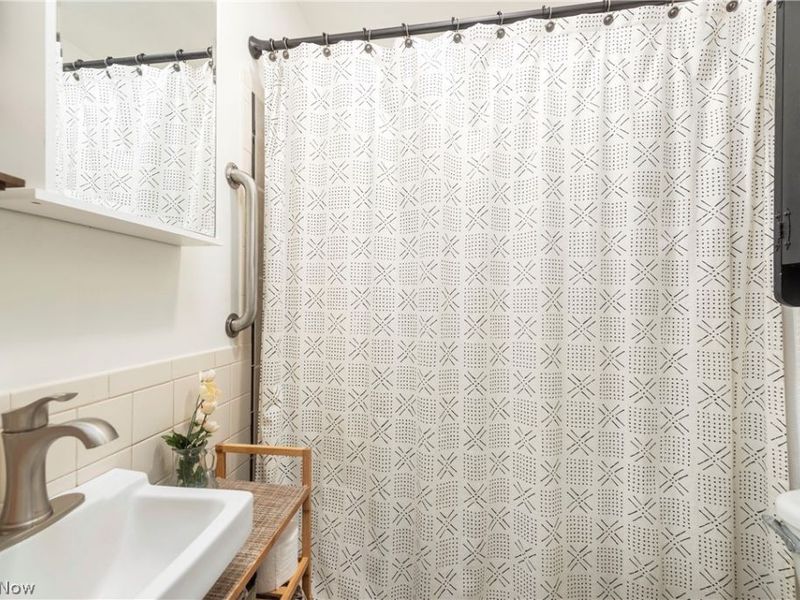 302-304 Ruth Street, Bay Village, OH 44140 Photo 14