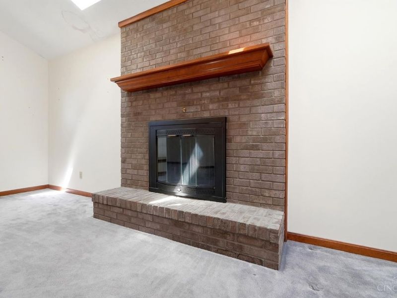 7795 Mitchell Park Drive, Miami Township, OH 45002 Photo 12