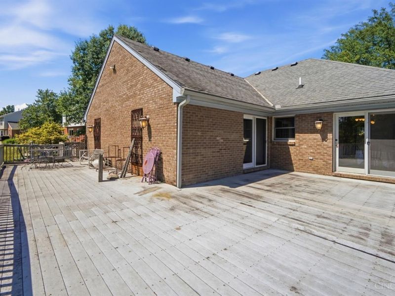 7795 Mitchell Park Drive, Miami Township, OH 45002 Photo 36