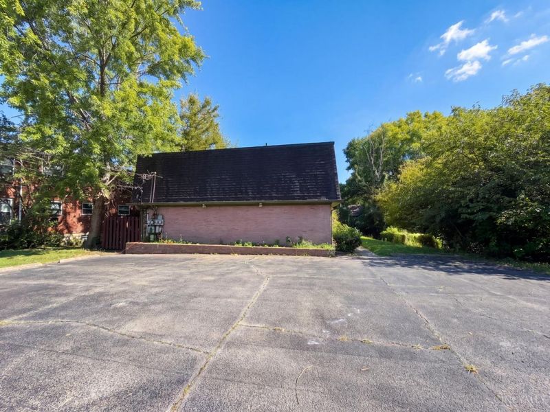 7636 Montgomery Road, Unit C, Cincinnati, OH 45236 Photo 23