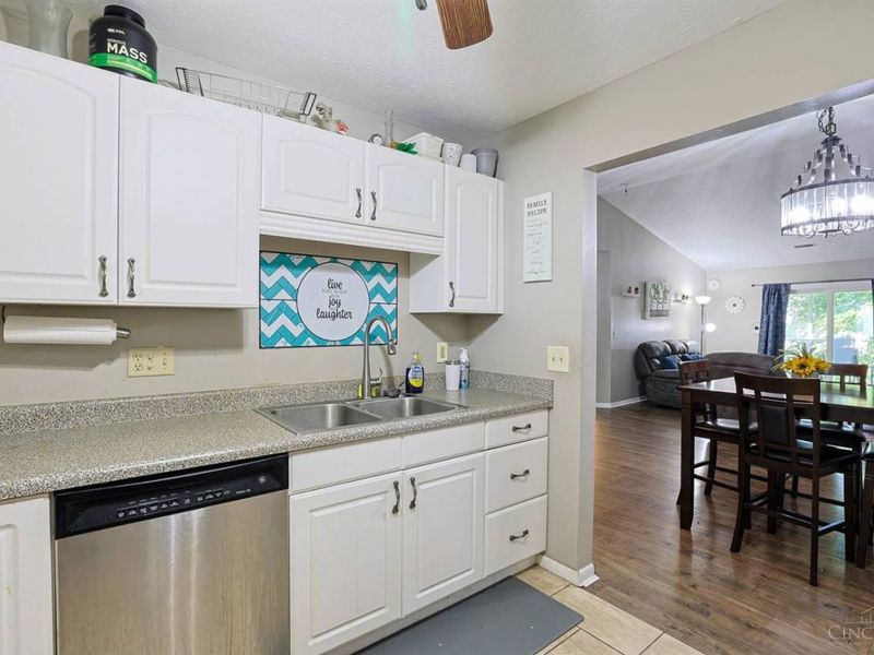 3343 Hidden Creek Drive, Unit 78, Cincinnati, OH 45251 Photo 10