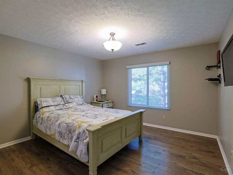 3343 Hidden Creek Drive, Unit 78, Cincinnati, OH 45251 Photo 14