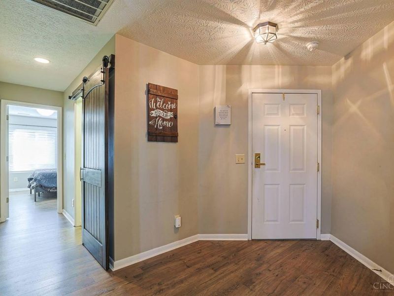 3343 Hidden Creek Drive, Unit 78, Cincinnati, OH 45251 Photo 4