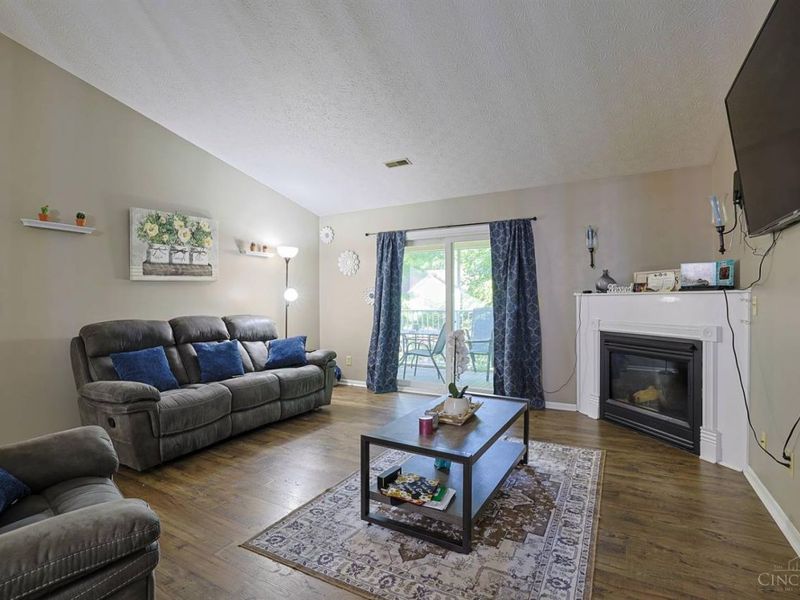 3343 Hidden Creek Drive, Unit 78, Cincinnati, OH 45251 Photo 6