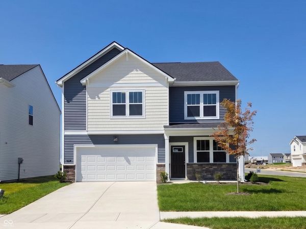 3782 Sterling Drive , Whitestown, IN 46075
