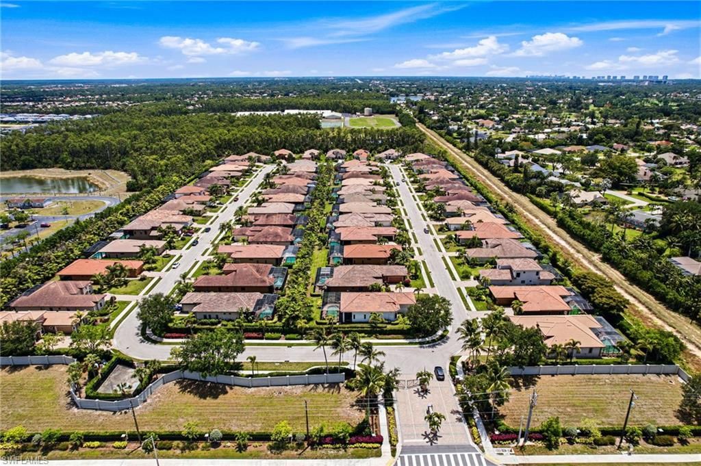 15850 Secoya Reserve Cir, Naples, FL 34110 Photo