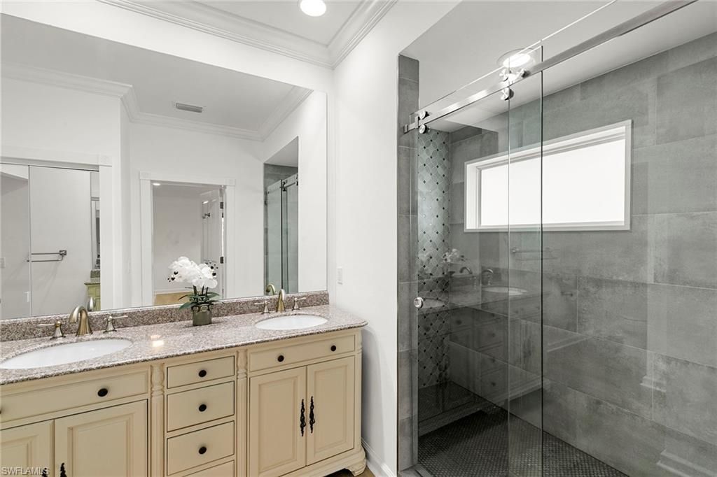 1128 Hilltop Dr, Naples, FL 34103 Photo