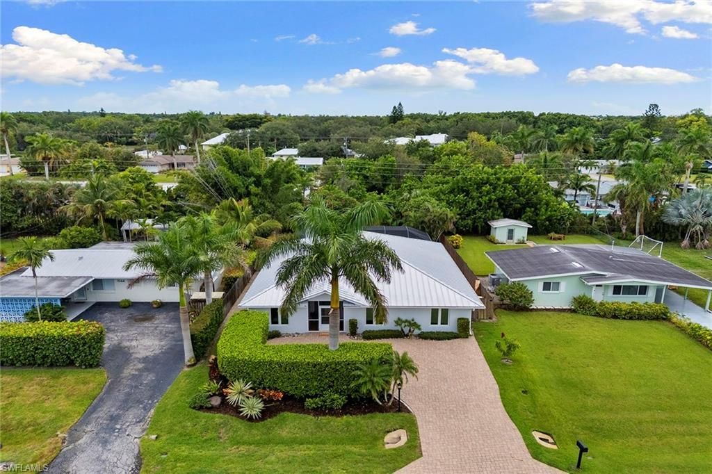 1128 Hilltop Dr, Naples, FL 34103 Photo