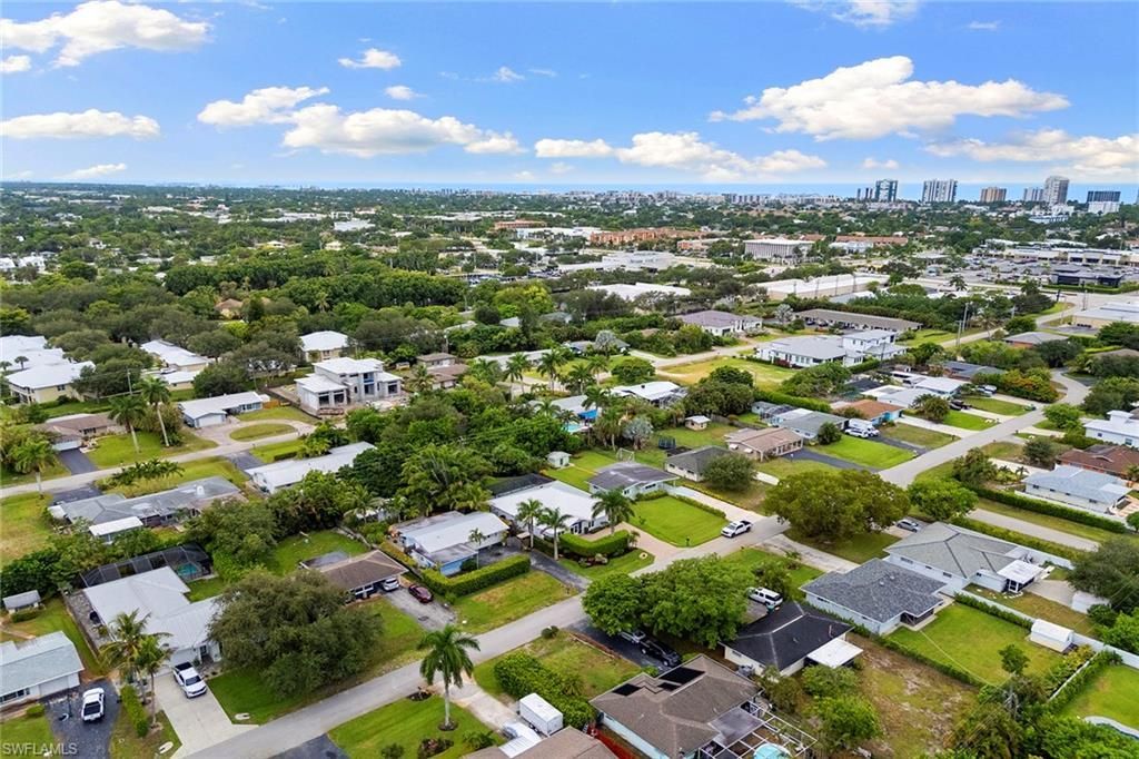1128 Hilltop Dr, Naples, FL 34103 Photo