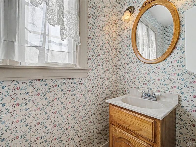 19 E Dayton Street, West Alexandria, OH 45381 Photo 38