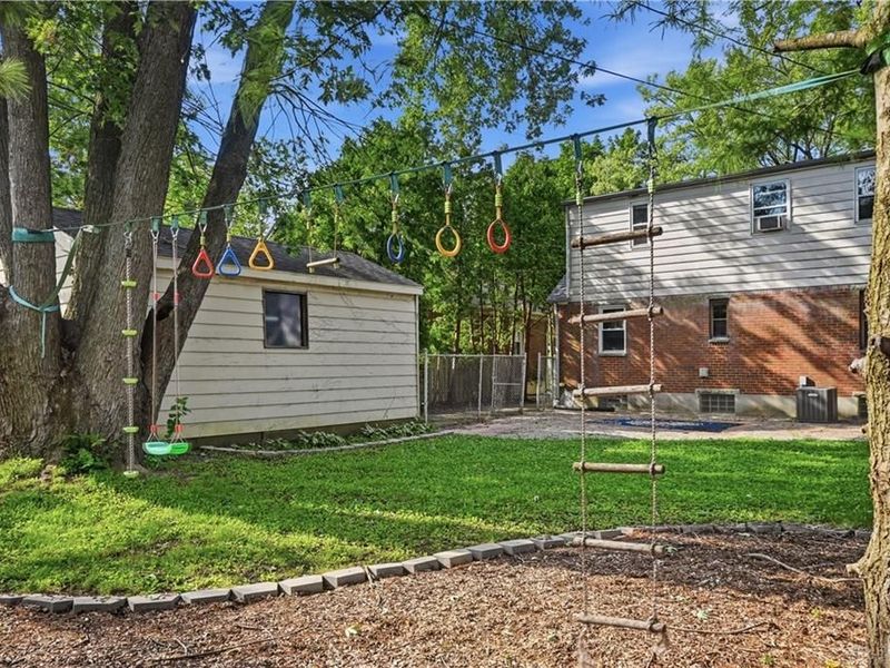 406 Triangle Avenue, Oakwood, OH 45419 Photo 33