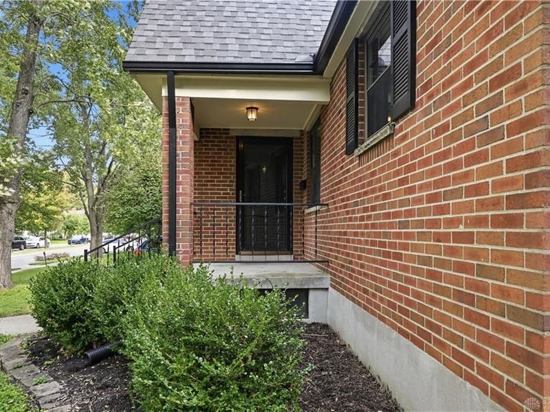 406 Triangle Avenue, Oakwood, OH 45419 Photo 4