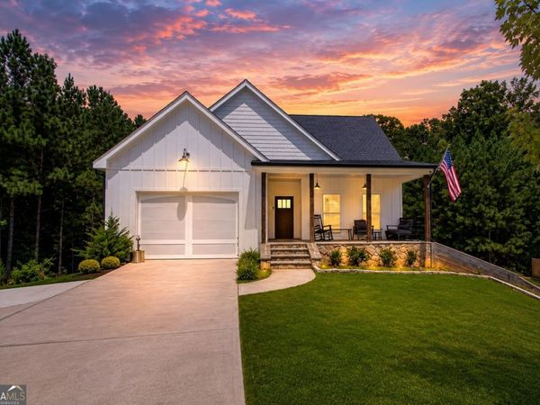 385 Surrey Court, Bremen, GA 30110